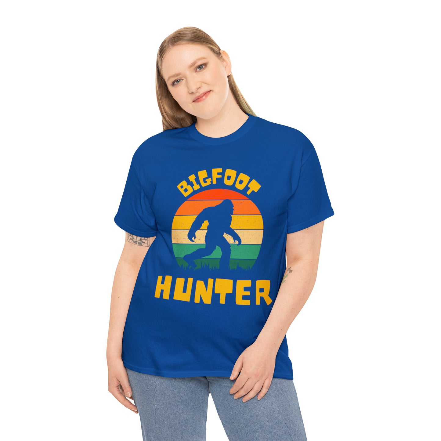 Unisex Bigfoot hunter Heavy Cotton Tee
