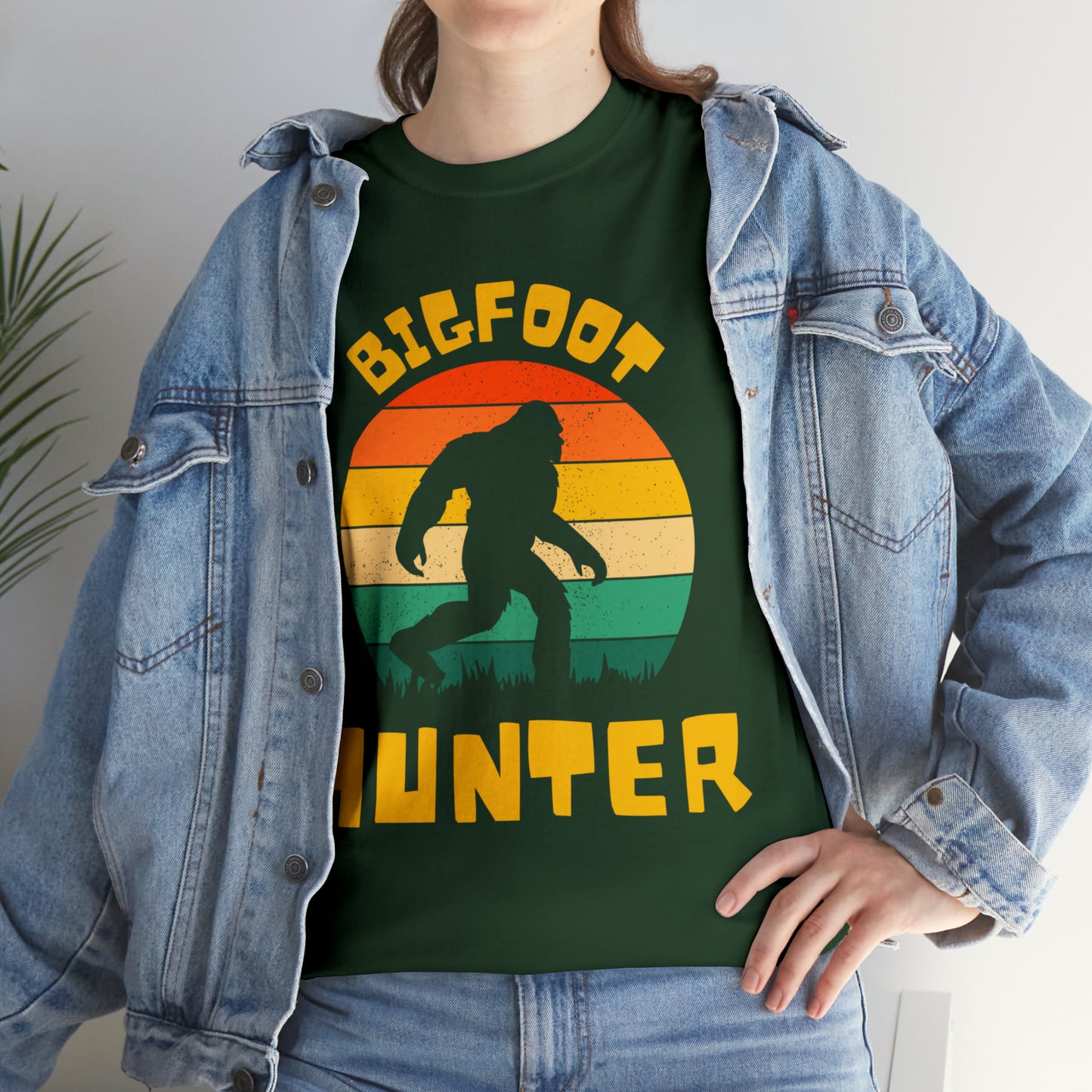 Unisex Bigfoot hunter Heavy Cotton Tee